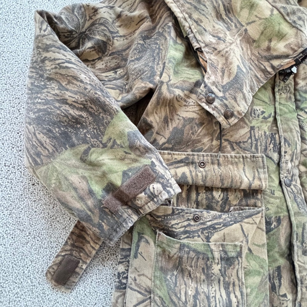 10X Realtree Camo Jacket Mens M Made in USA Insulated Hunting Outdoor Coat Hood - Picture 4 of 16